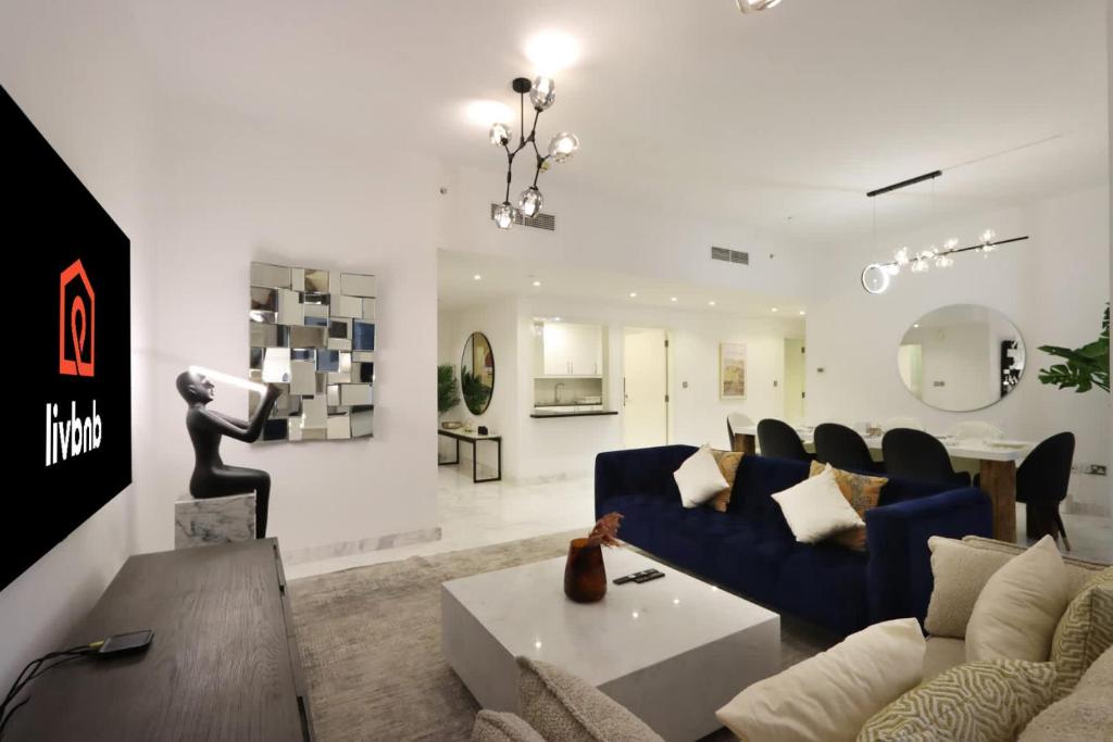 Livbnb – Spacious 3B with Tranquil Community View