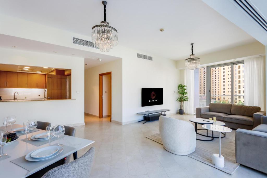 Livbnb Suites – 3BR in Trident, Steps to Beach