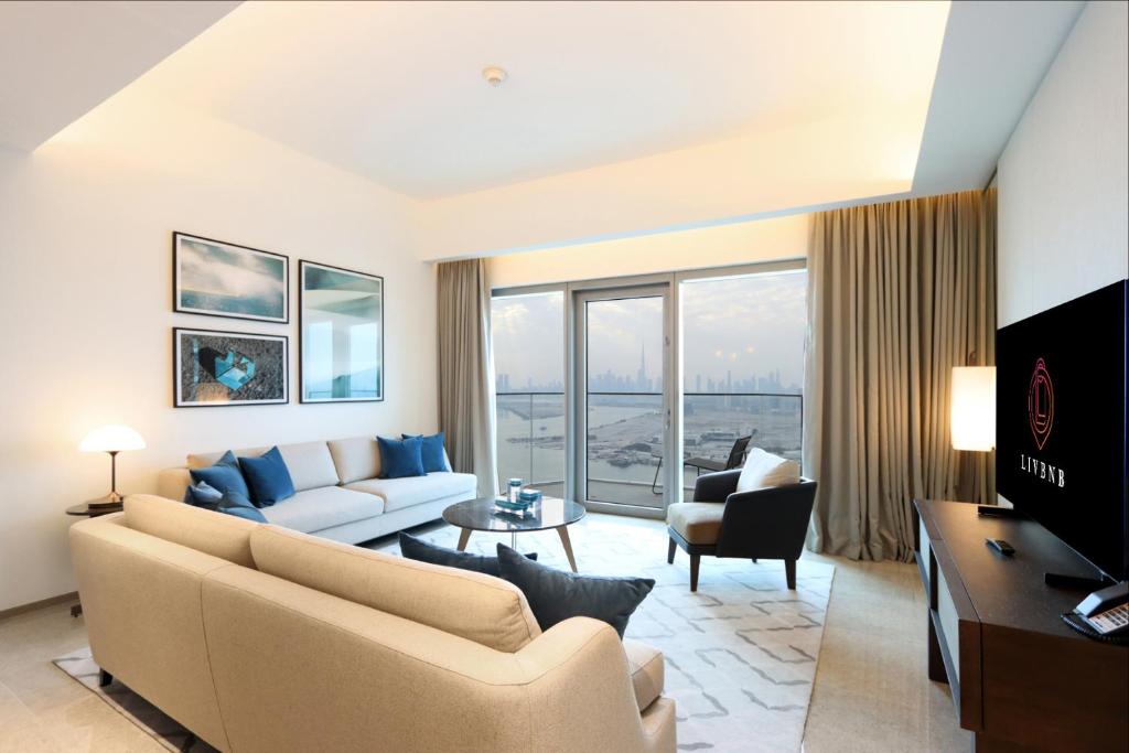 Livbnb Suites - Premium 3BR w/ Burj Skyline View