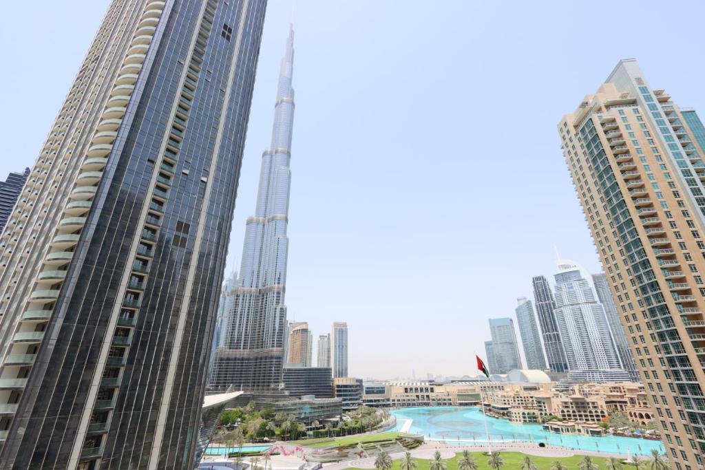 Livbnb Suites-Spectacular 2BR Burj Fountain Views