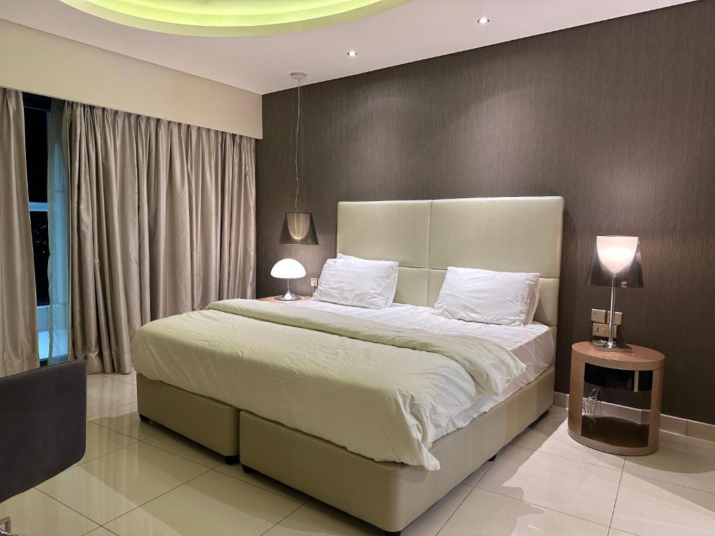 Luxurious Apartments in Paramount Dubai