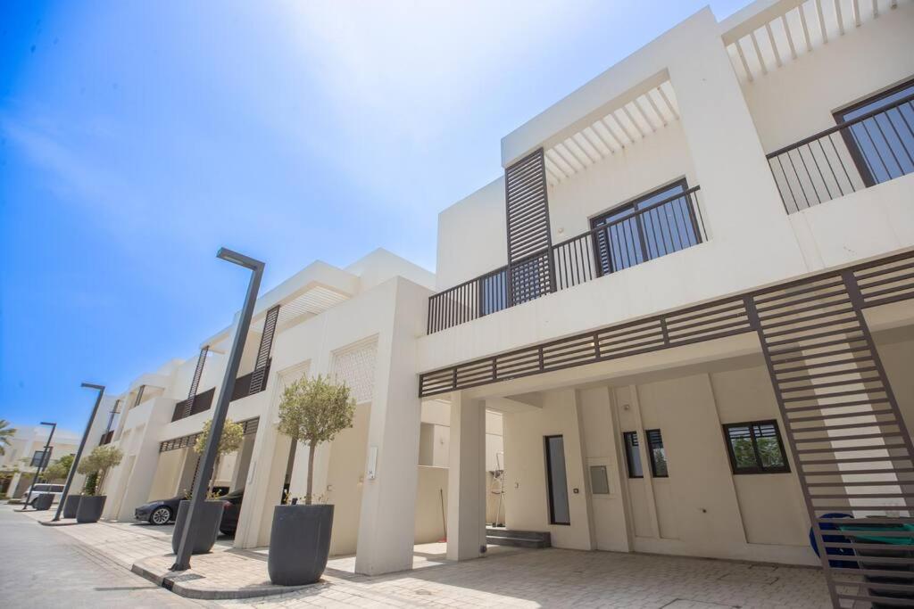 Luxury 3 bdr Villa by the sea 54
