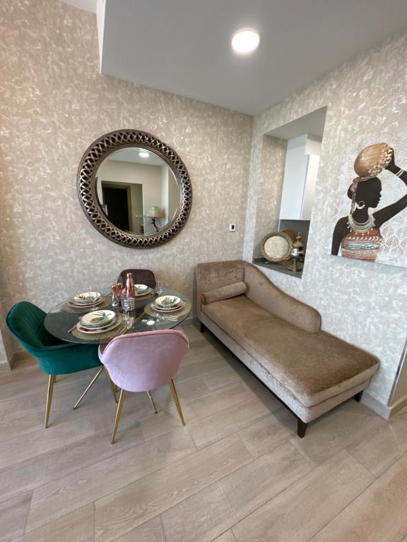 1 bedroom apartment Albarsha 1