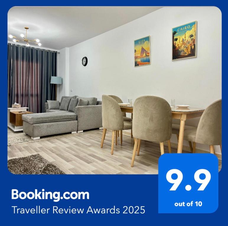 Luxury Inn: 2BR Amazing location in Madinaty B11