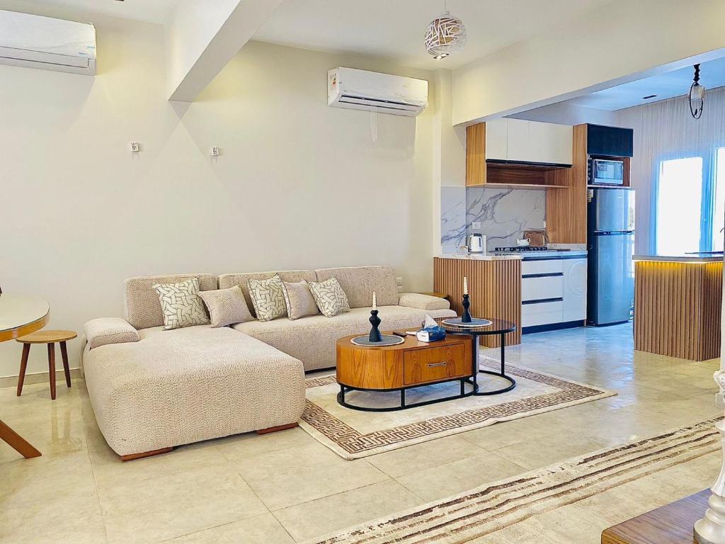 Luxury studio one bedroom in sheikh zayed