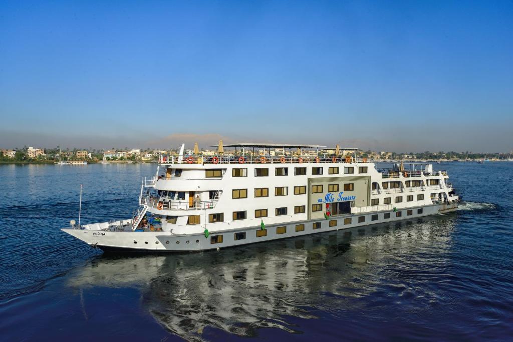 Nile Treasure Cruise – 4 or 7 Nights From Luxor each Saturday and 3 or 7 Nights From Aswan each Wednesday