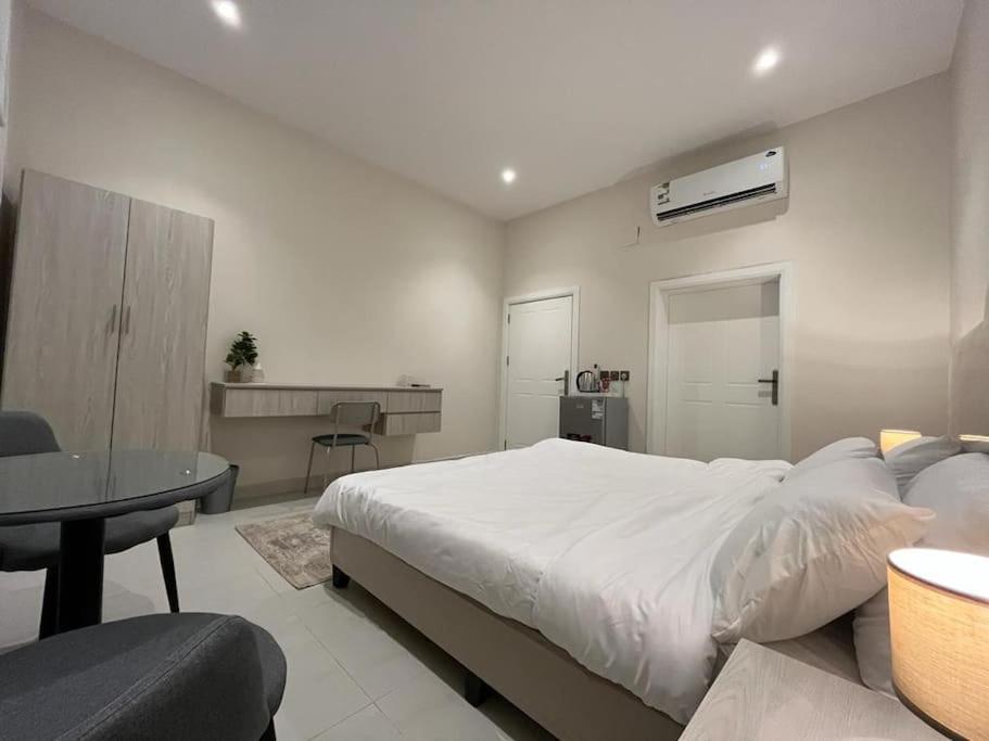 Madinah Valley Residency Room 13
