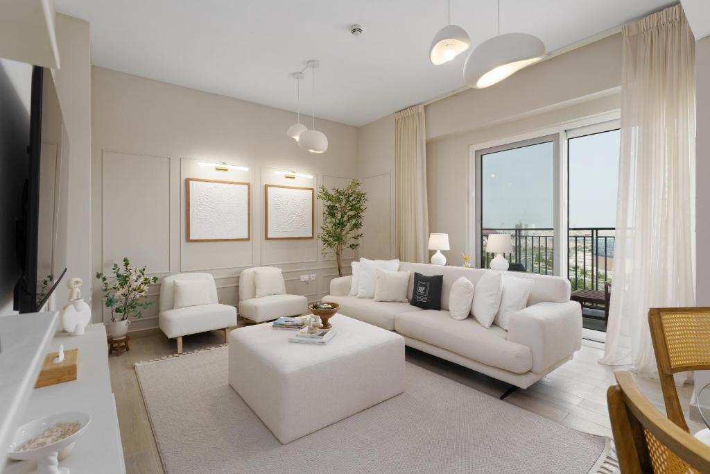 Maison Privee – Charming Retreat with Panoramic Views on Yas Island