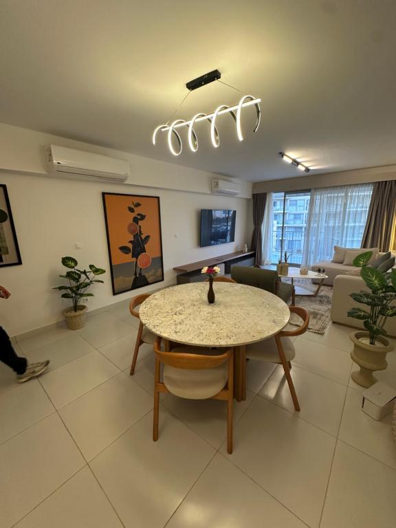 Marassi 2-bed Marina Views Sandy Lagoon