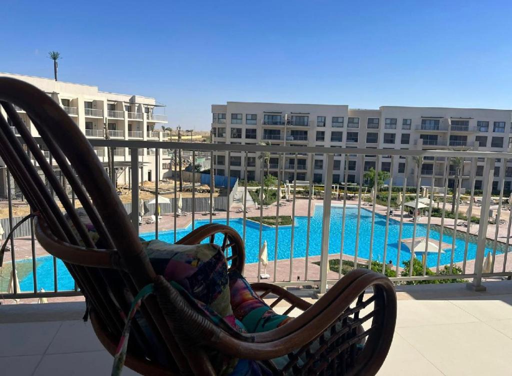 Marassi North Coast 3 BR Pool View 7P-302