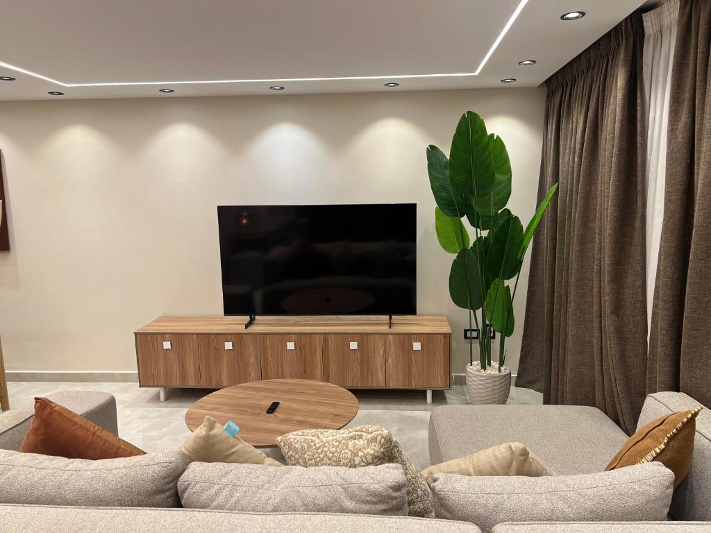 MTMZ B – 3 BDR Apartment – By Kemetland