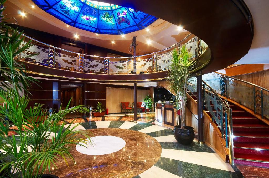 Nile Carnival Cruise 4nt Lxr Thursday 3nt Asw Monday