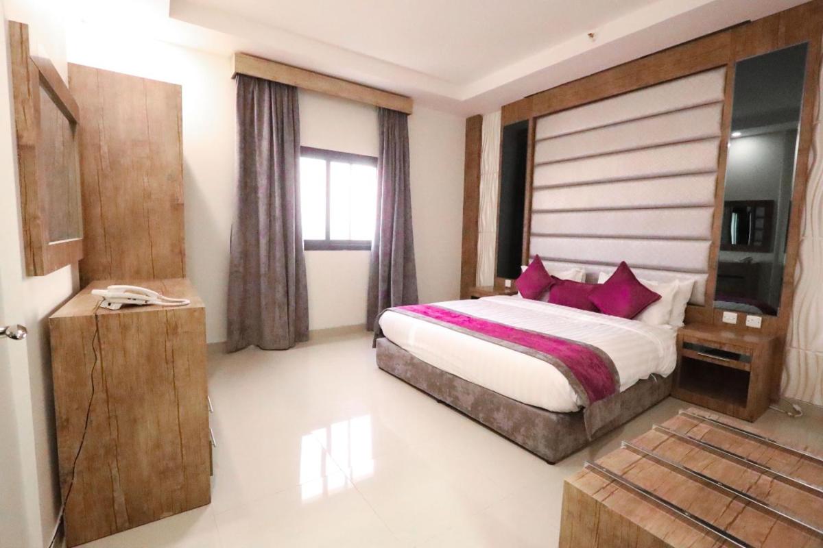 نزل الريف بإدارة العزمي