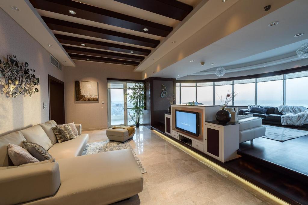 EDEN'S Homes & Villas - KG Tower