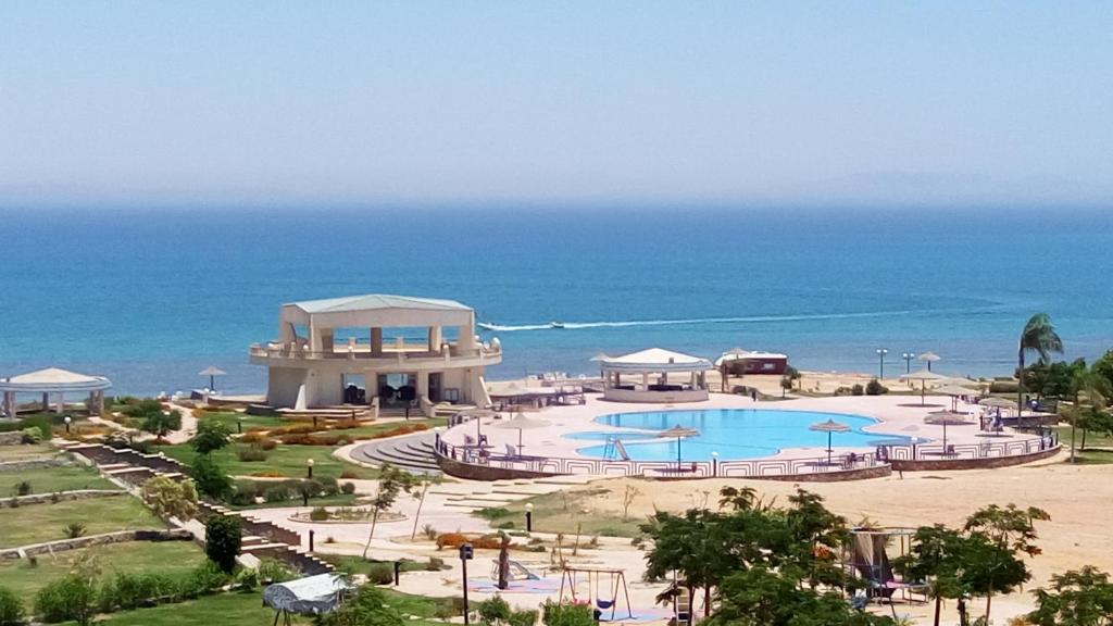 Two-Bedroom with Sea View Roof Top Chalet – Orora Village