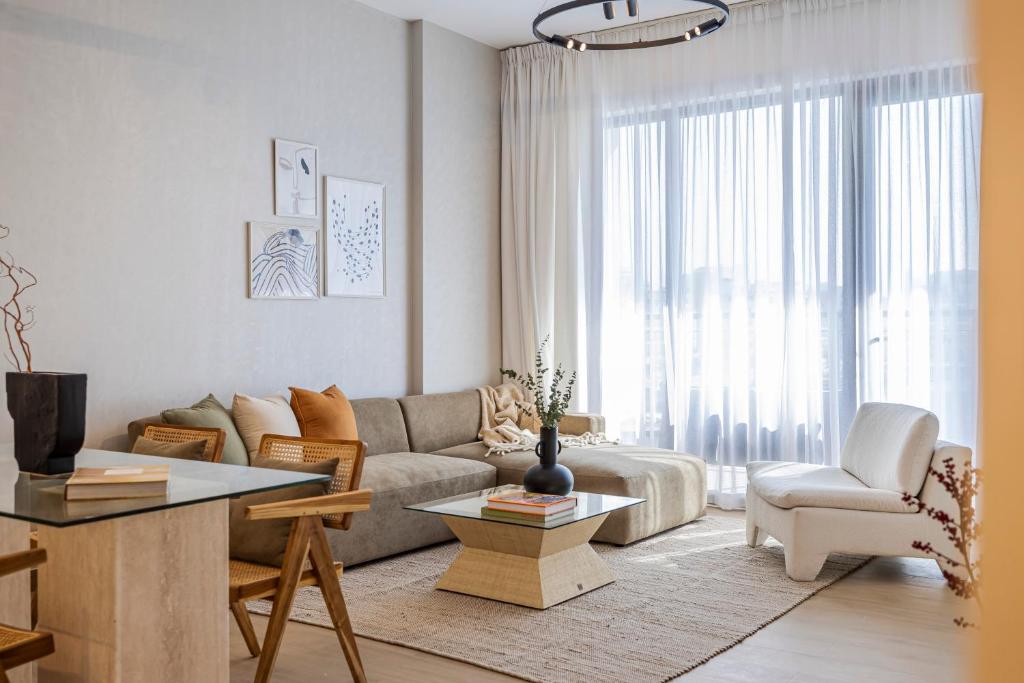 2BR With Full Sea View Le Pont B3 La Mer