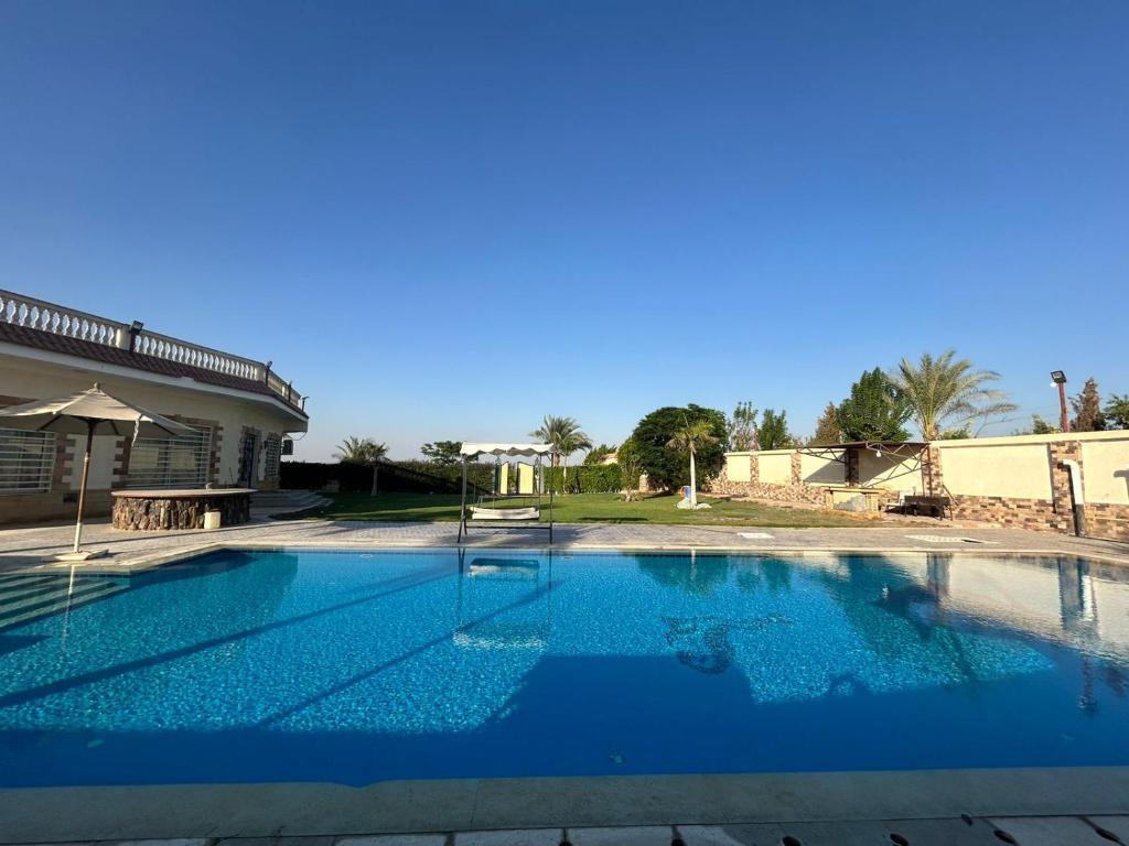Private Villa With Pool Near Sphinx airport