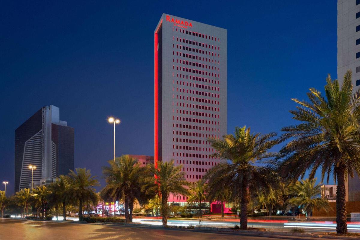 فندق رمادا من ويندهام الرياض طريق الملك فهد