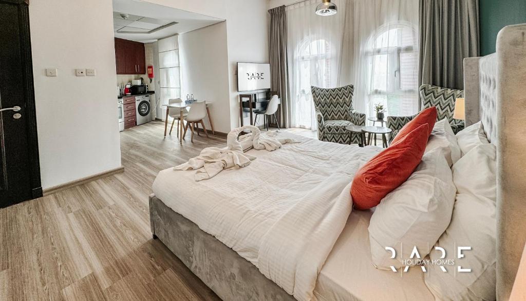 Rare Holiday Homes – Mediterranean Cluster – Near the metro – Discovery Garden – Building# Med 85 – R403