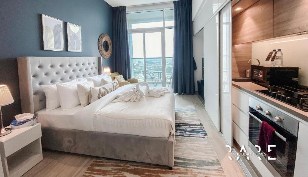 Rare Holiday Homes – Dubai Marina – Studio One – R1410