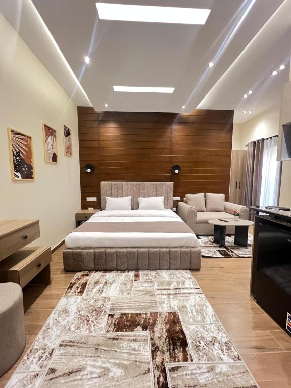 Regal view Aparthotel