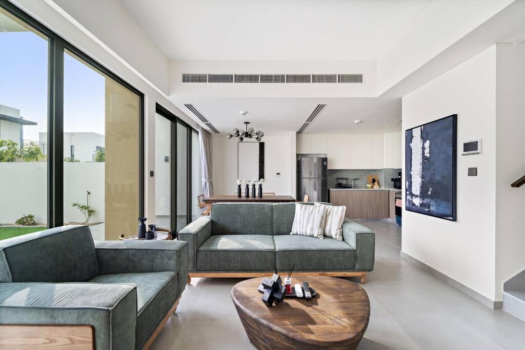 Relaxing Staycation – Villa with Community Pool