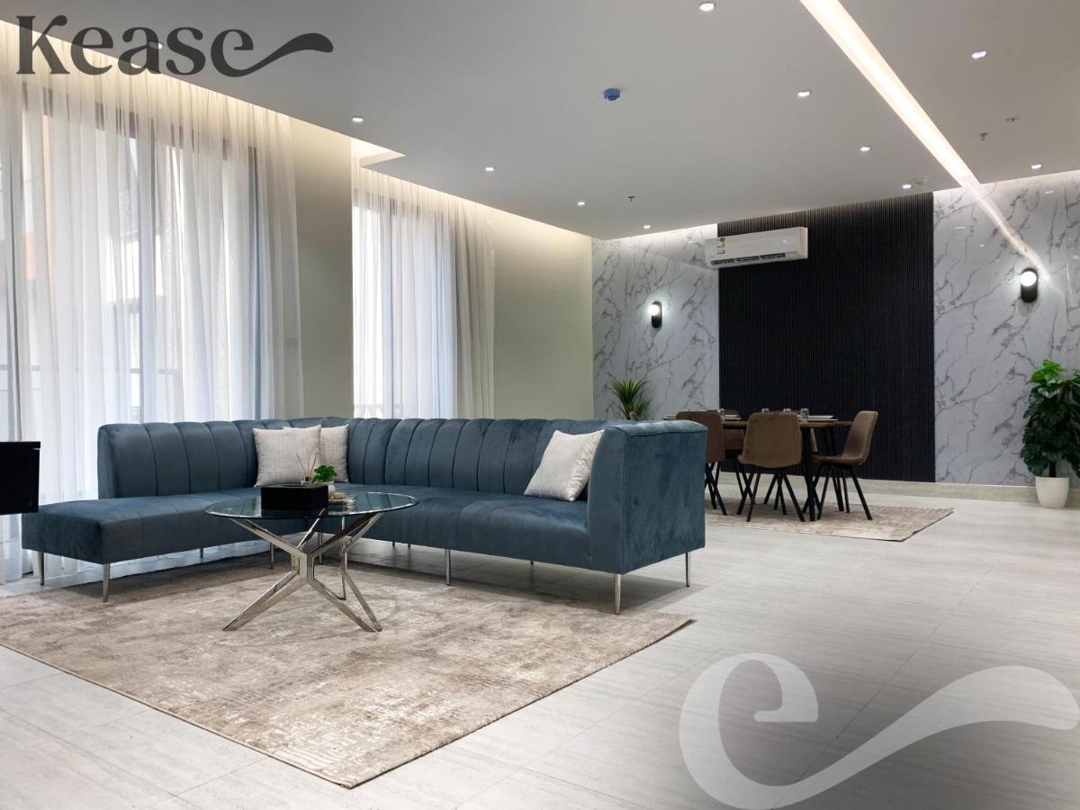 Kease Arid J-9 Luxury Gold Balcony AX81