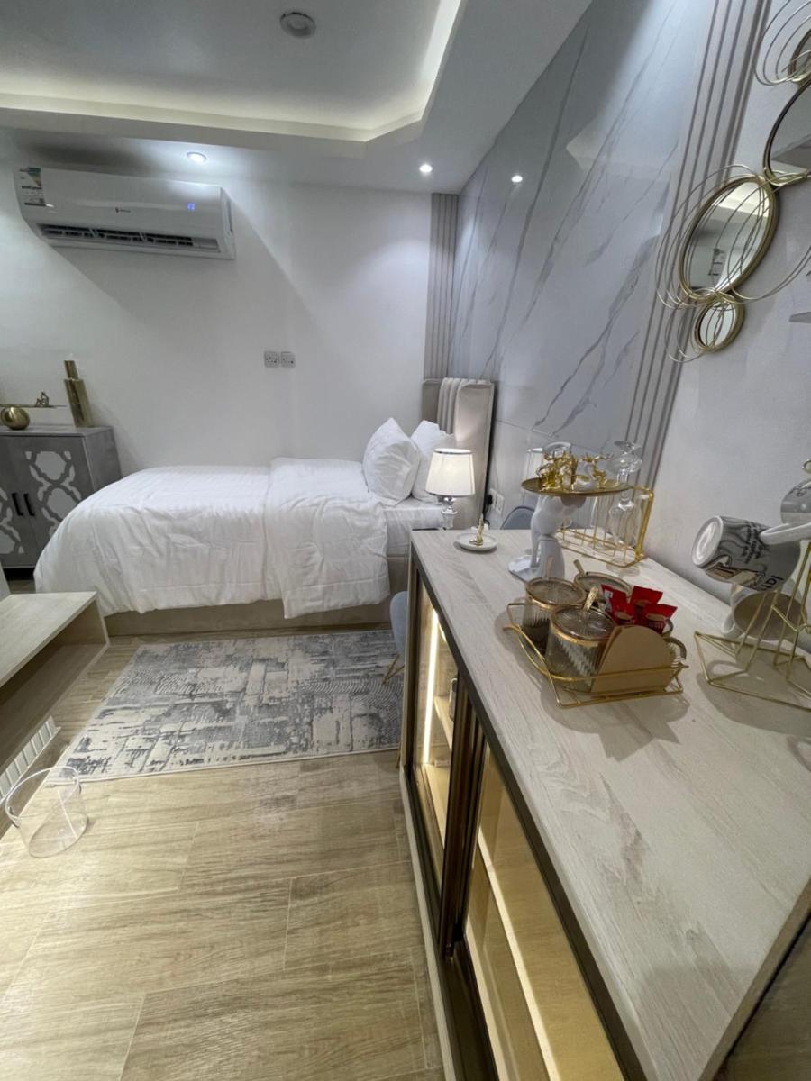 Riyadh Single Studio
