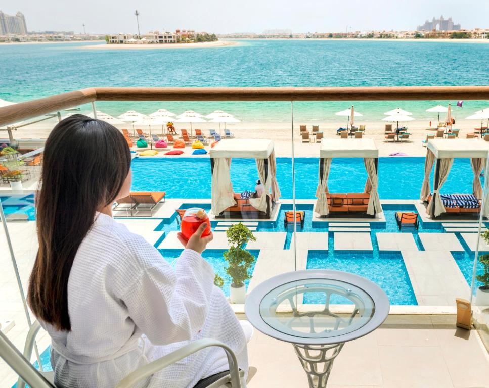 فندق ومنتجع رويال سنترال النخلة