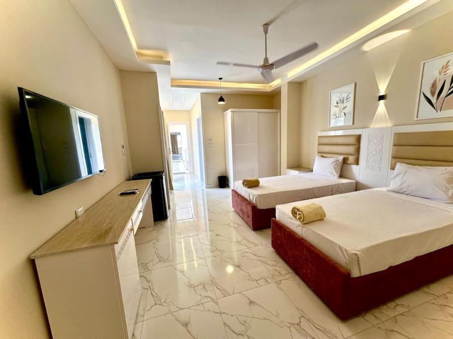 Royal Nile Suites – Pool View 2