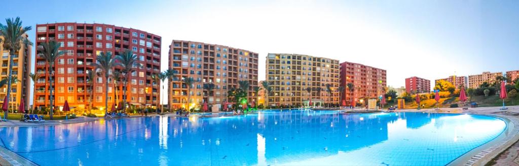 Beautiful -FAMILIES ONLY- chalet in Golf Porto Marina 2 Bedrooms