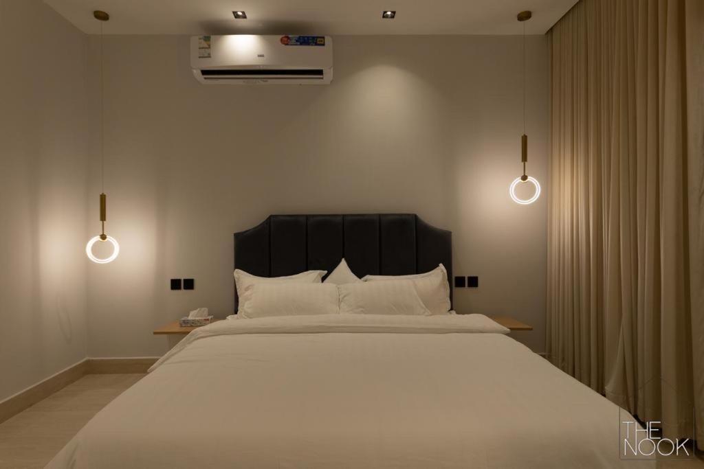 شقة فخمة 3 غرف نوم في حي الملقا قريبه من البوليفارد The Nook, luxury 3BD Flat in malqa district near BLVD
