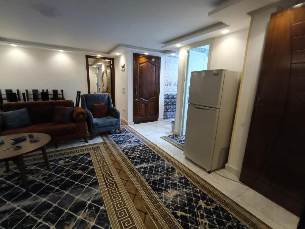 شقة للايجار مفروشة بالاسكندرية