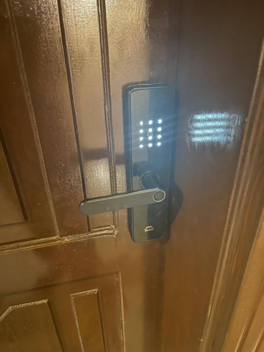 شقة الثريا