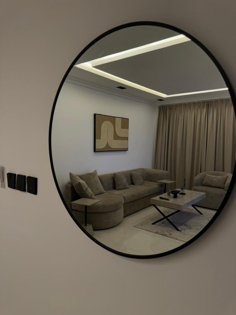 شقه فاخر بحي الصحافه luxiury apartment great location