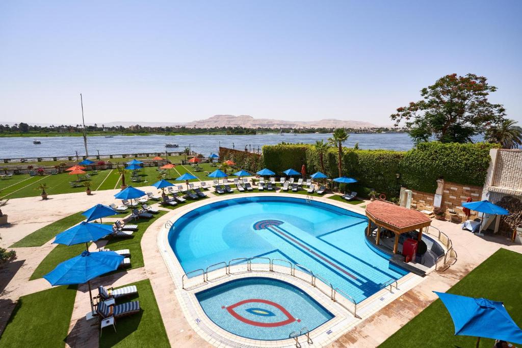 Sonesta St. George Hotel – Convention Center
