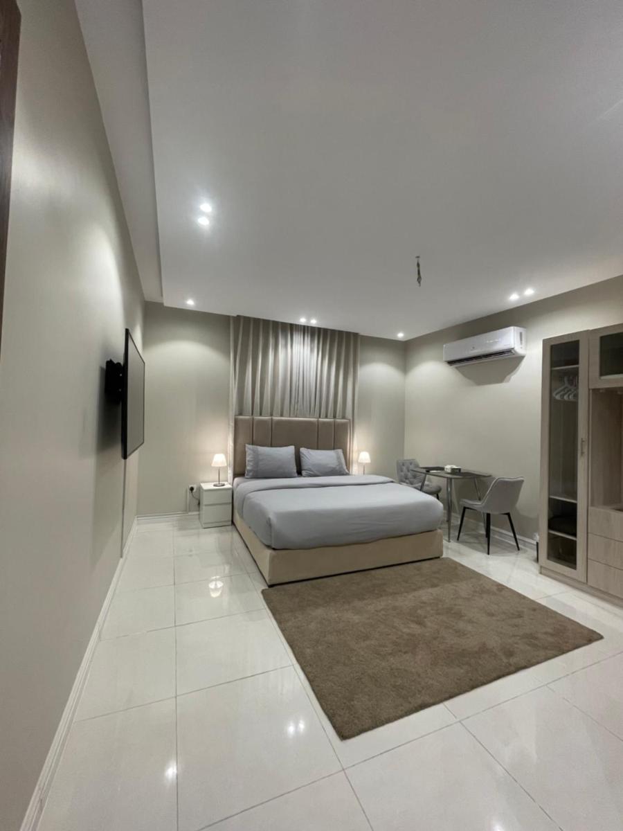 Spacious and comfortable studio - Stay Easy