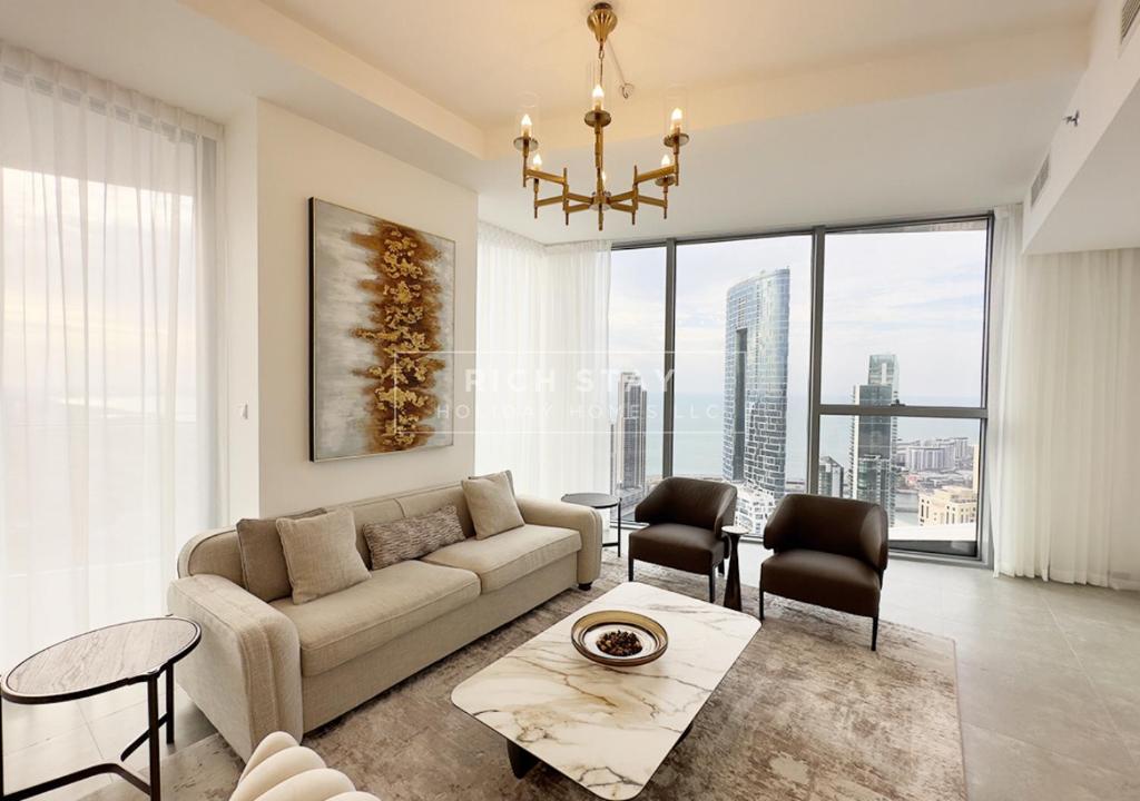 Splendid 3BR in Stella Maris, Sea View, Dubai Marina