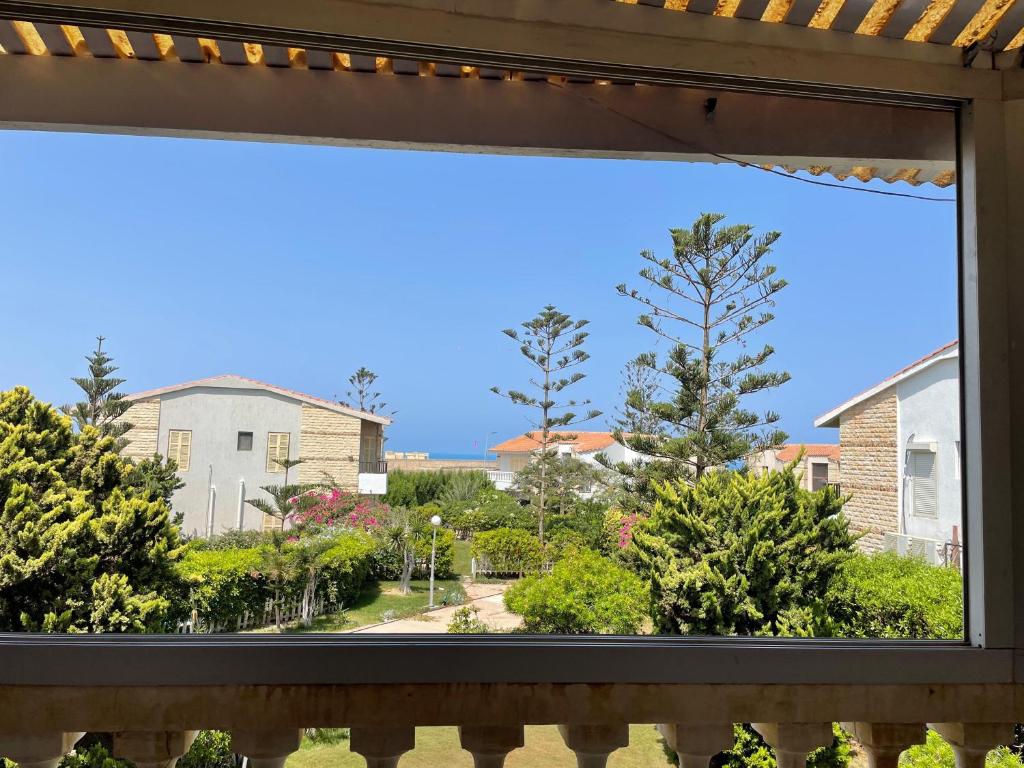 Standalone Villa in Diplo 2, Walk to the Beach, Hot Deal!