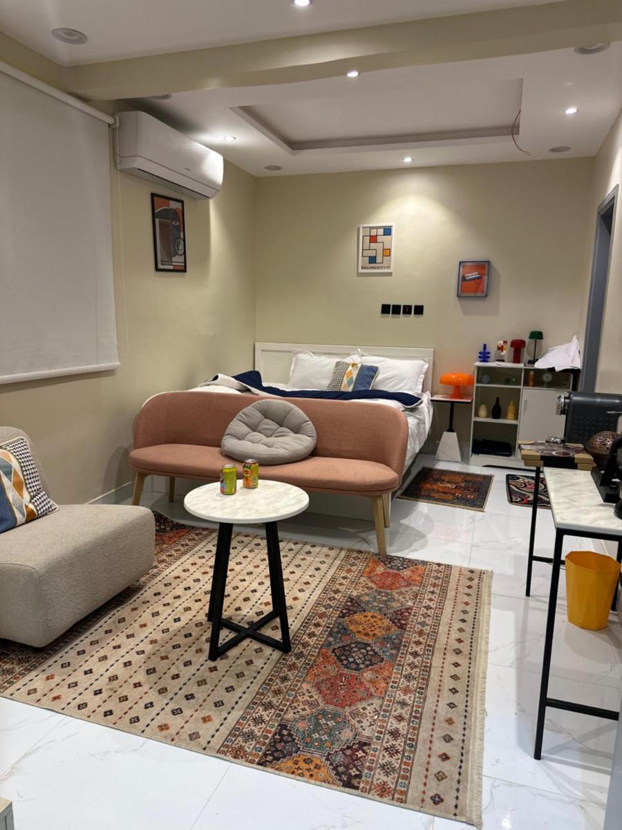 ستديوا العقيق