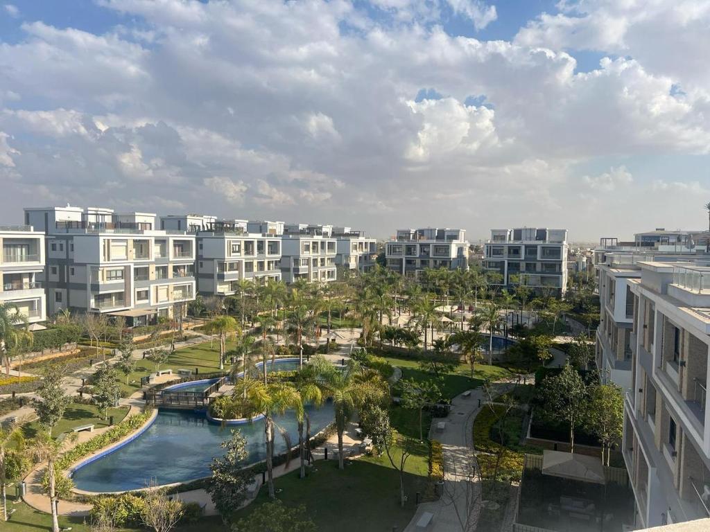 Studio beverly hills premium sheikh Zayed