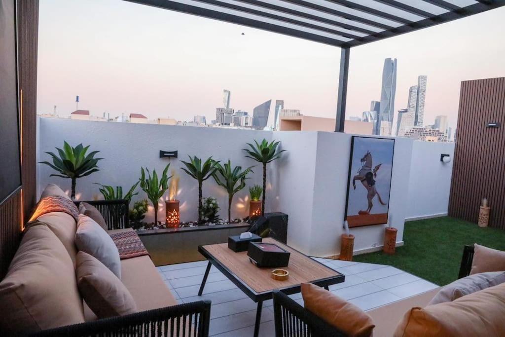Studio with private outdoor and beautiful view