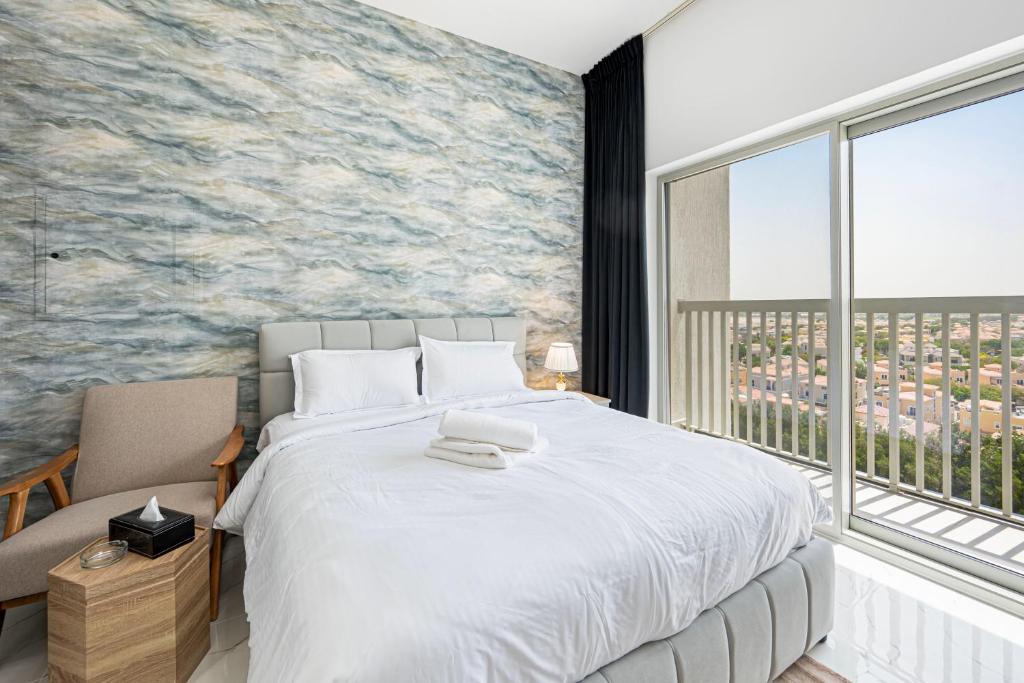 Trendy Studio Getaway In Dubailand's Best Distric