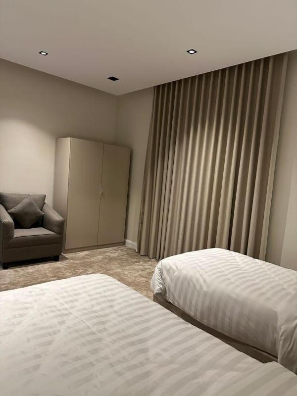 Suite BA 8