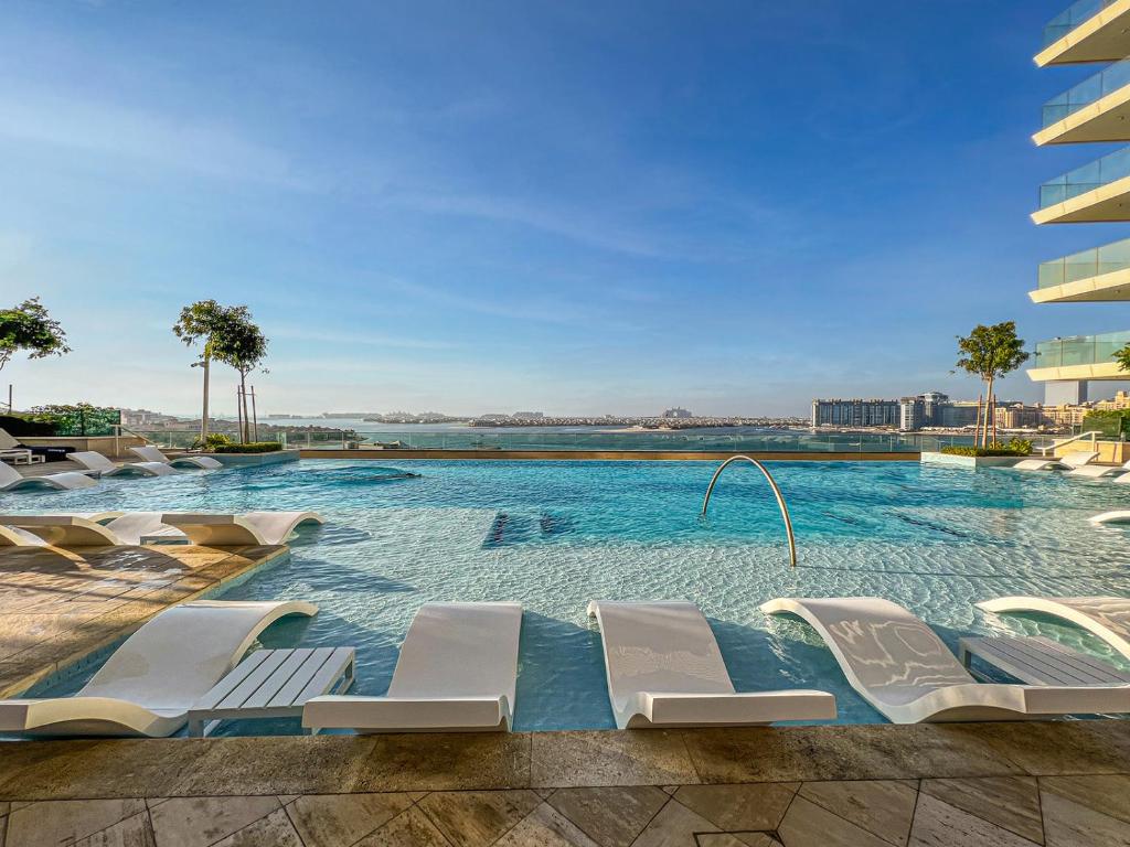Emaar Beachfront – Sunrise Bay Tower, Dubai Marina