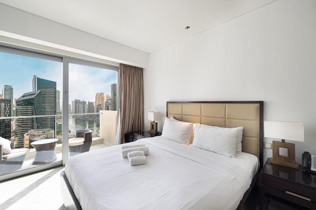 The Address Dubai Marina – LUX Living