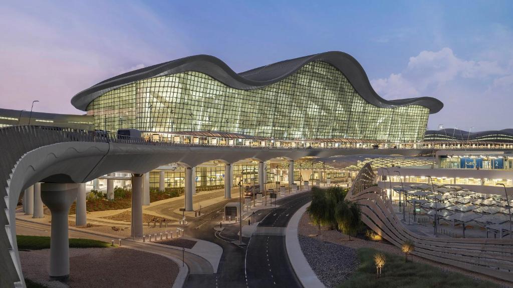 Top House Zayed Airport
