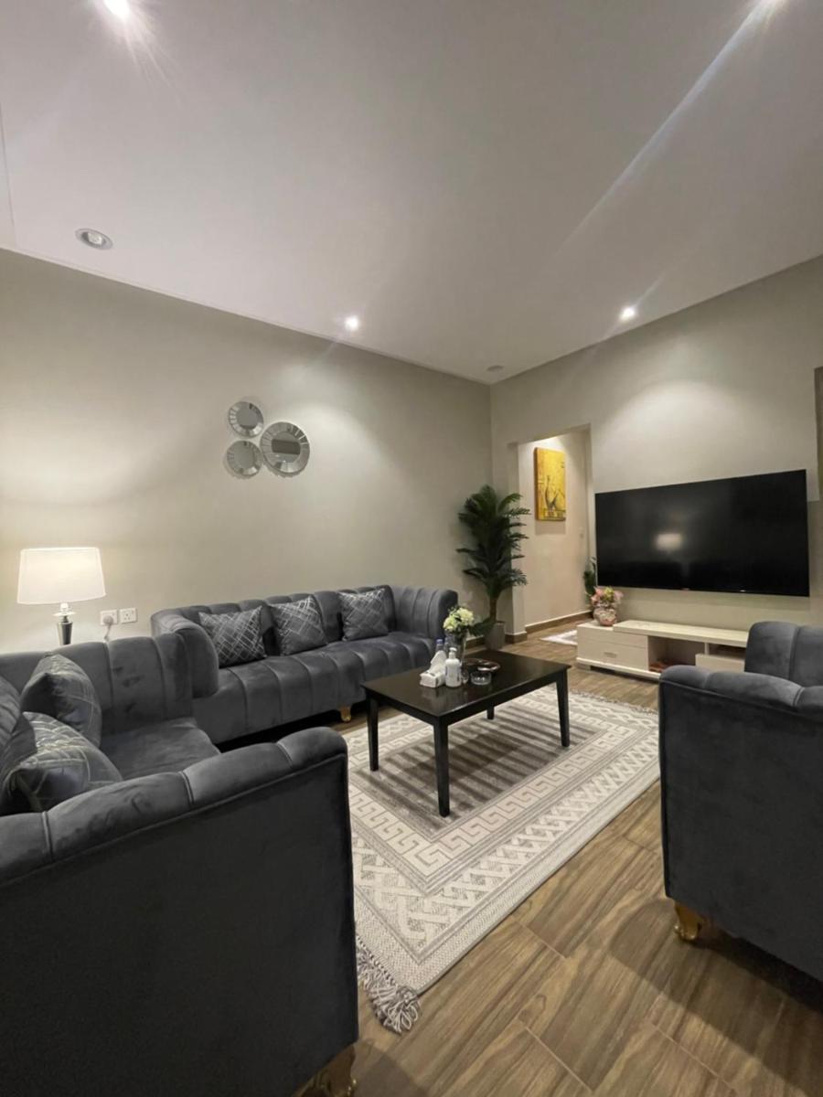 Tranquility meets luxury in Ghirnatah 7