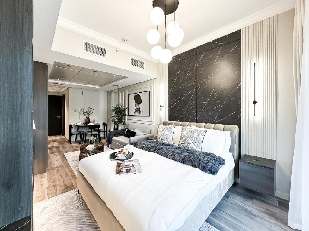 Trophy- Radiant Retreat in JLT With Skyline View
