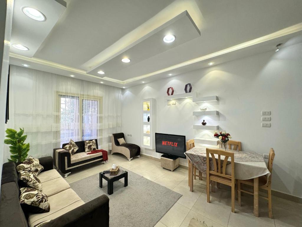 Two Bedroom Apartment – BEST PRICE